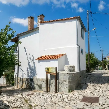 Spiti Ena Theologos (Thasos)